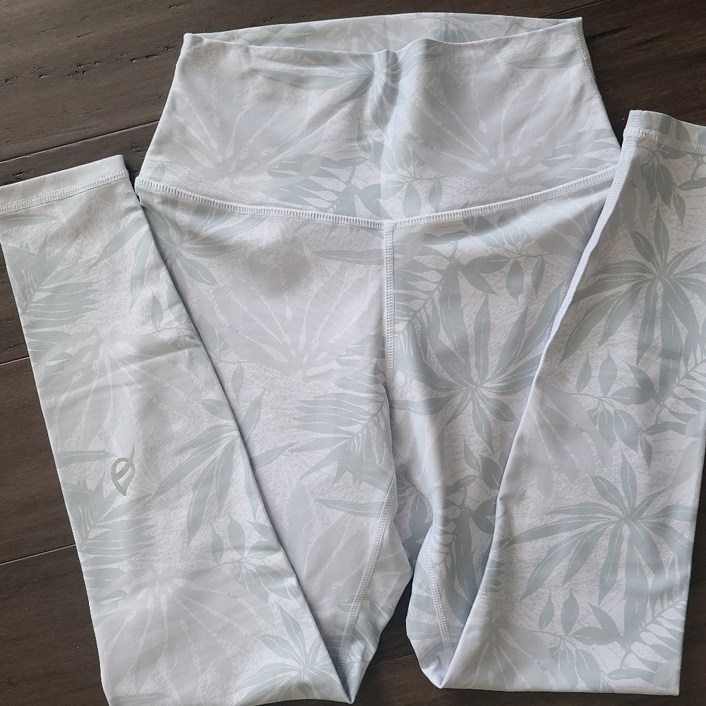 OG P'tula Desa'ree Leggings